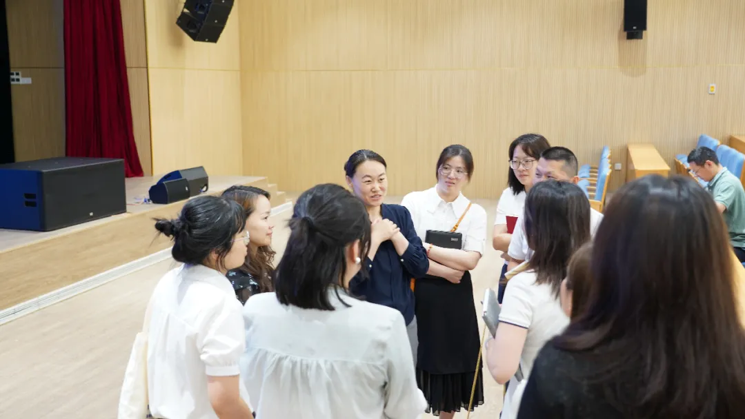 家校共育新探索：衢州市实验学校教育集团“我家风范・家庭会议”项目启动_3.png